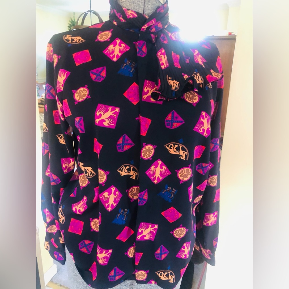 Vintage  Pierre Cardin blouse top size 6